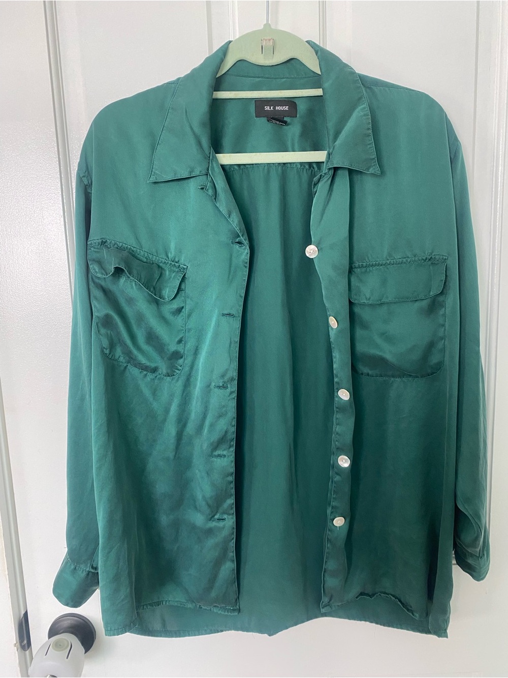 100% Silk | Silk House Emerald Green Button-Up Shirt